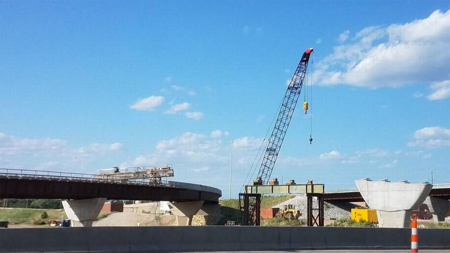 Kellogg ramp to I-235 closed Monday